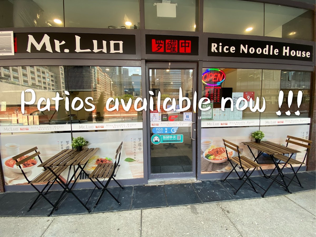 Mr. Luo Noodle House Downtown 罗罐中米粉