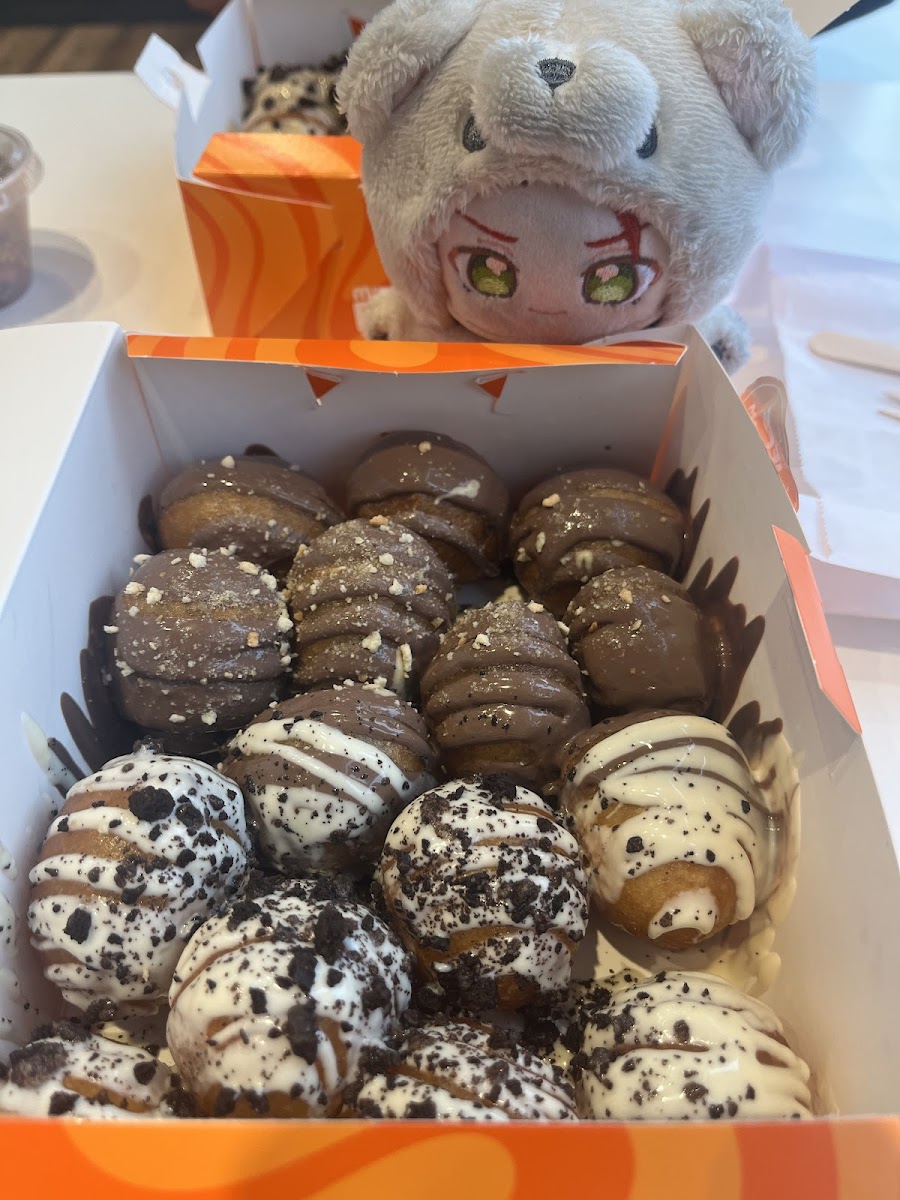Mr. Puffs Barton