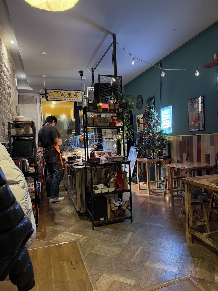 Noodle Thérapie Sentier 巴黎友面