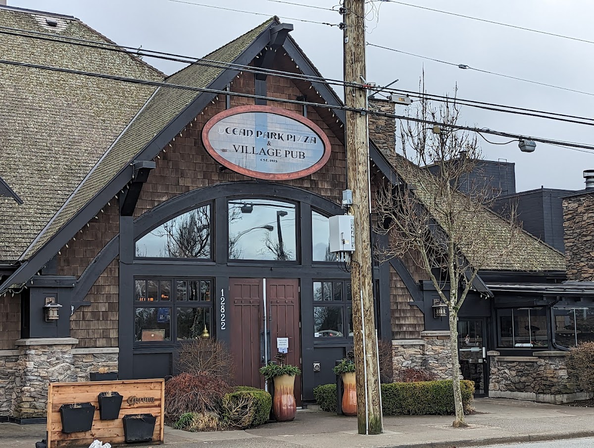 Ocean Park Pizza & Village Pub