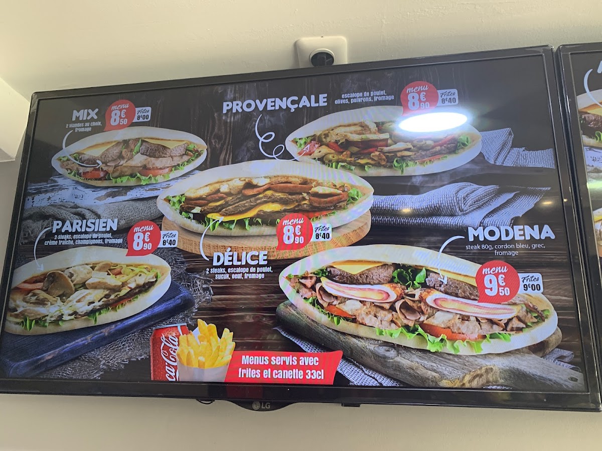 Paninis & Frites - Beaumont