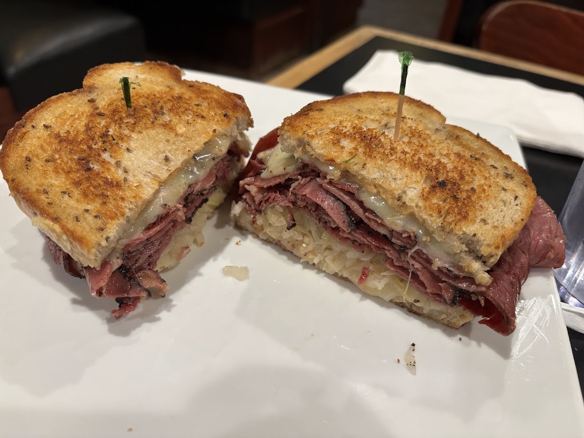 Parkway Deli & Restaurant