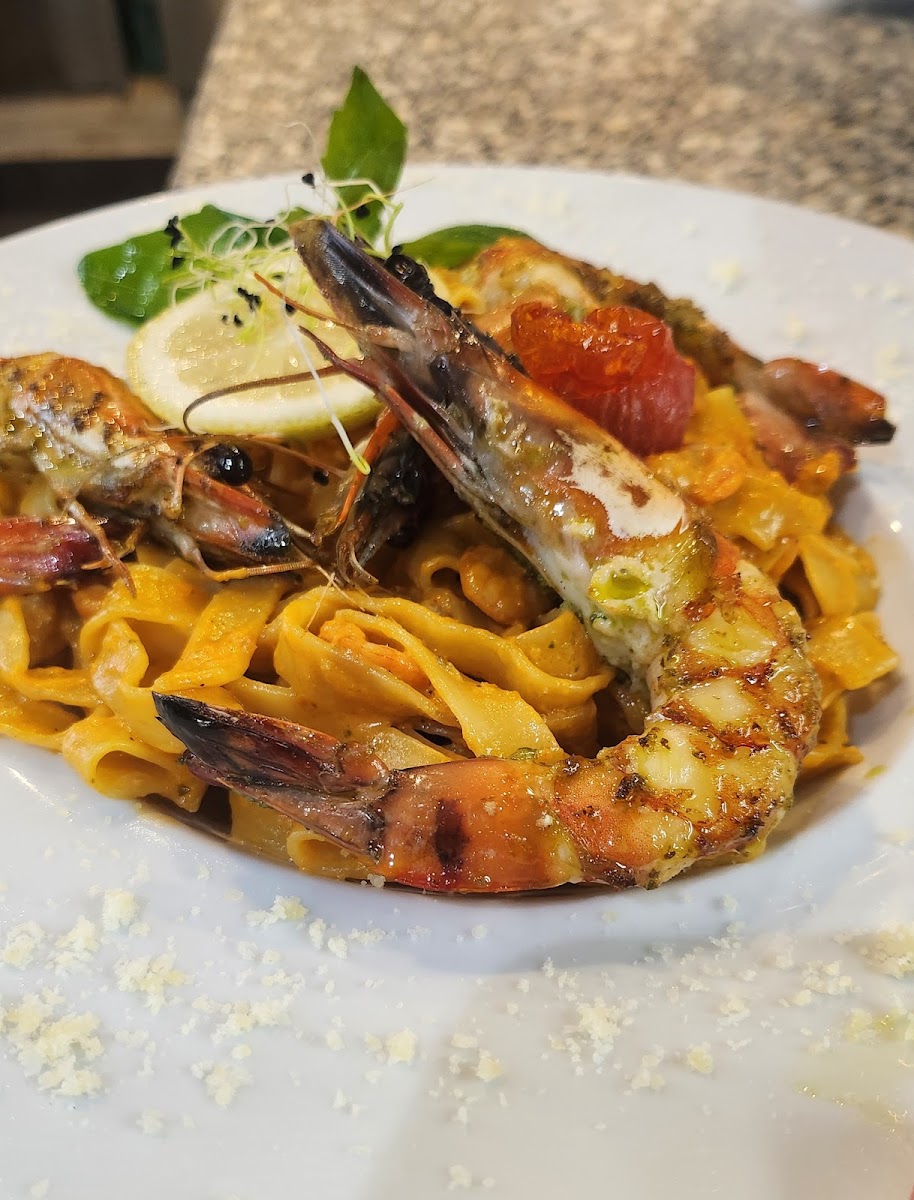 Pasta Pazza
