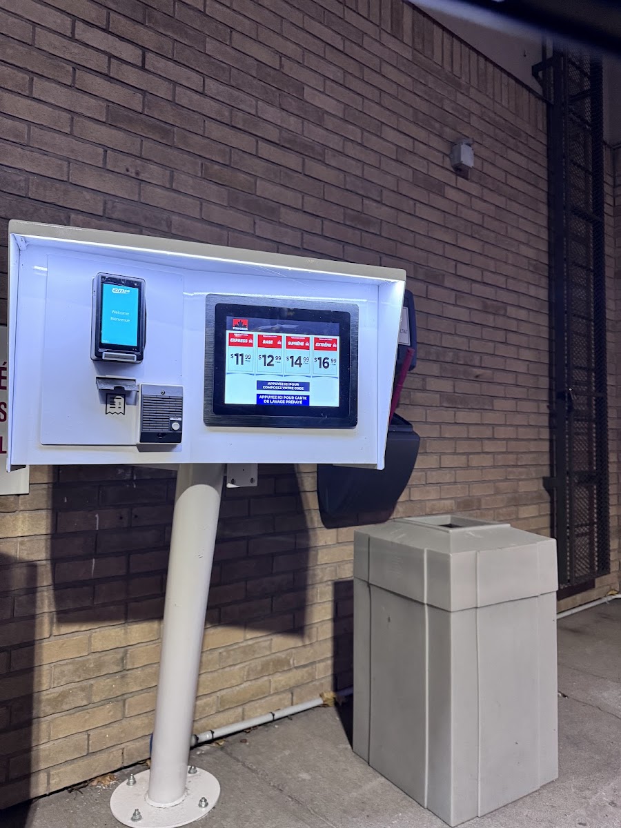 Petro-Canada 950 Boulevard Taschereau