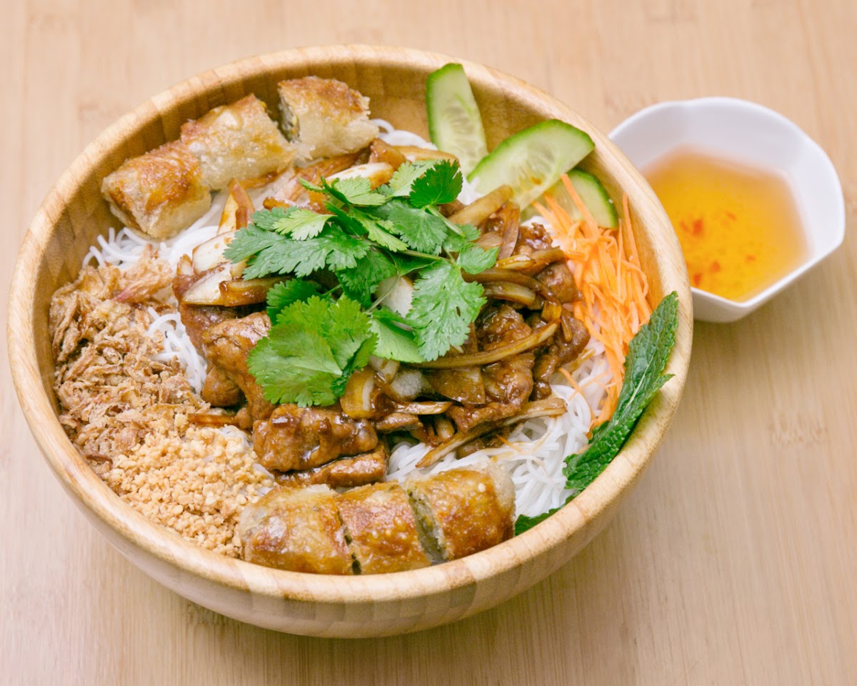 Pho 520 wok