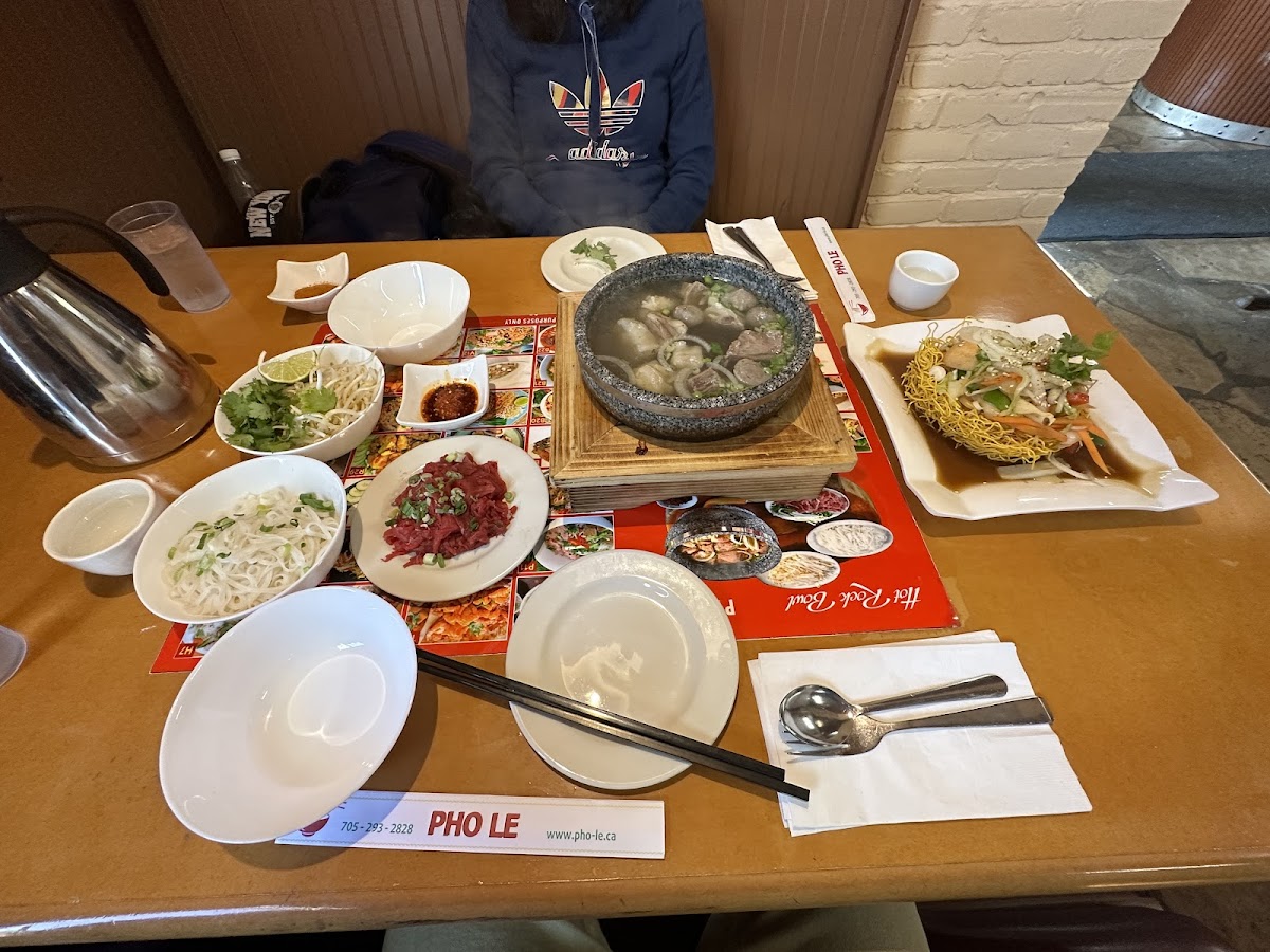 Pho Le