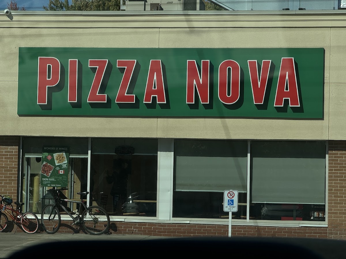 Pizza Nova 5892 Main St