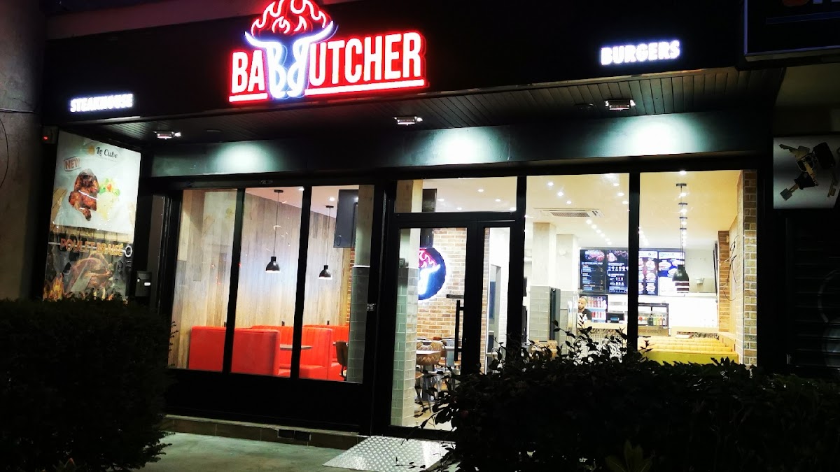 QB Restaurant 