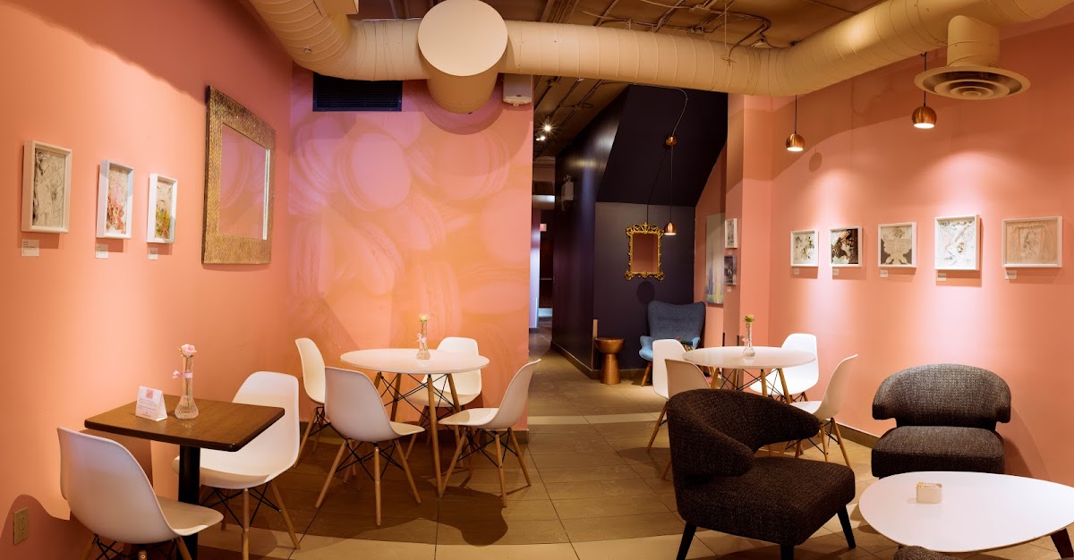 Quelque Chose Macaron Boutique