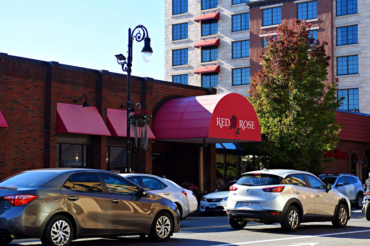 Red Rose Pizzeria