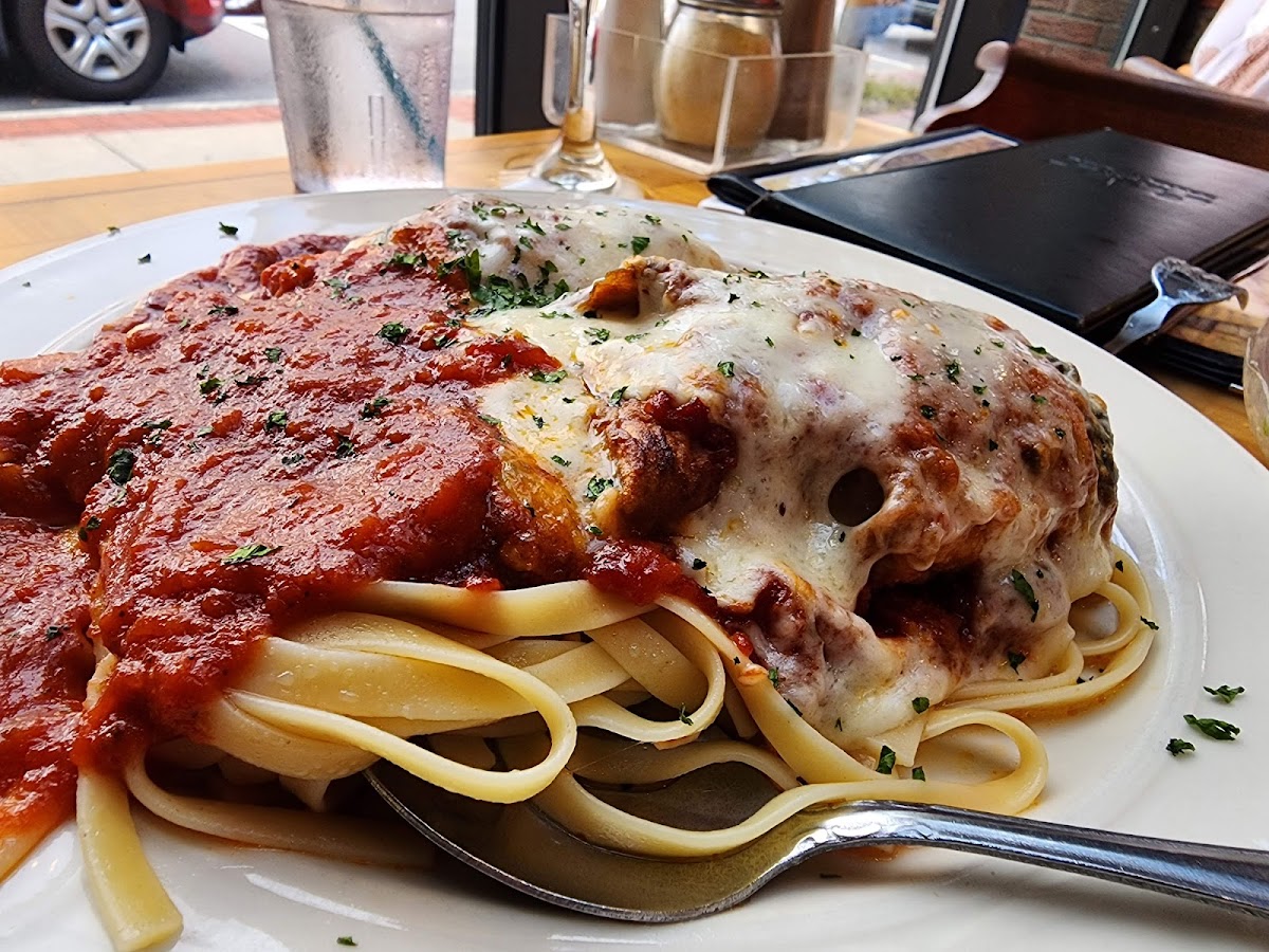 Red Rose Pizzeria