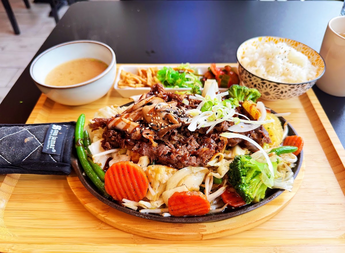 Restaurant Itaewon-1219 Rue Sainte-Catherine