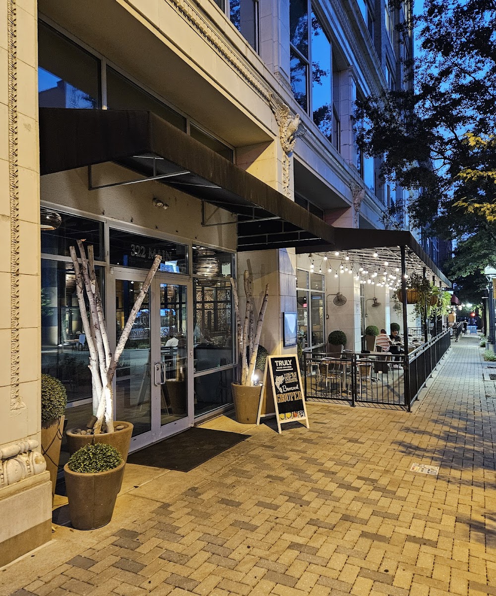 Samantha's Tap Room & Wood Grill