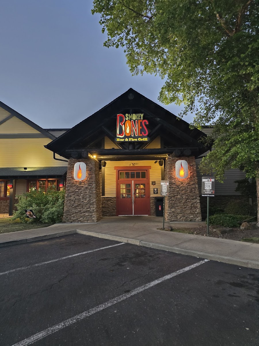 Smokey Bones Ronkonkoma