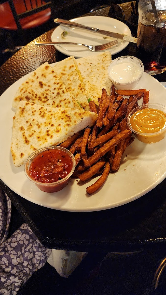 Somewhere Else Pub & Grill