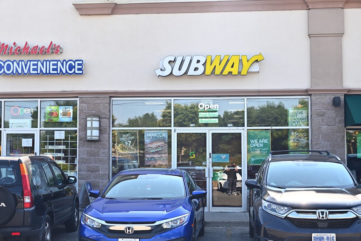 Subway 7080 Warden Ave