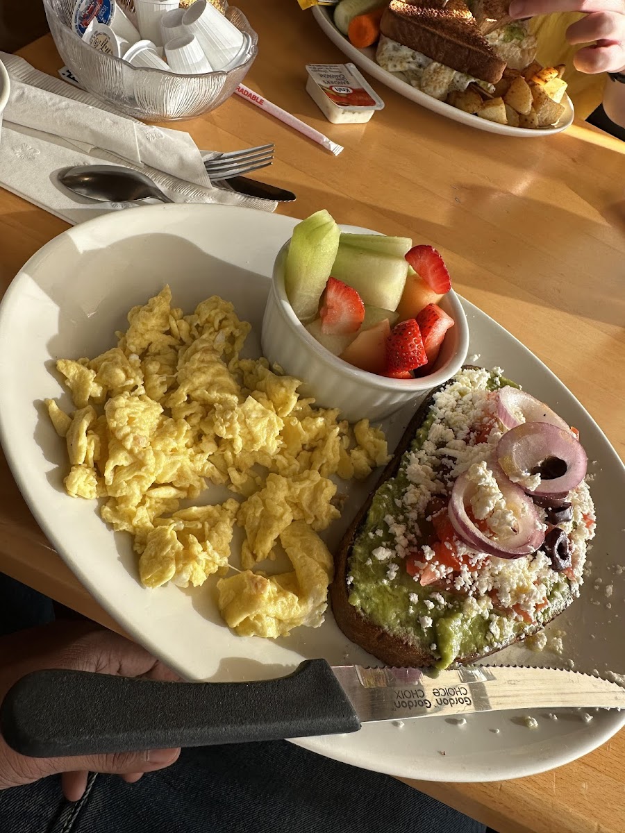 Sunset Grill 1105 Kingston Rd.