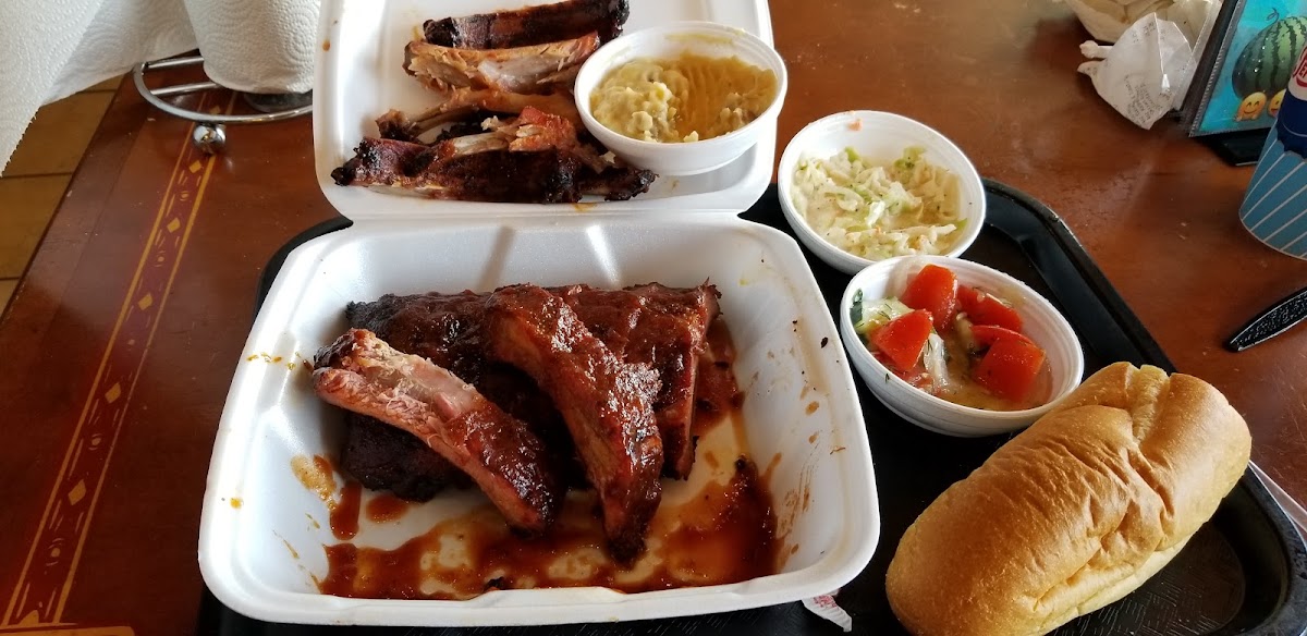 Sweet Lucy's Smokehouse