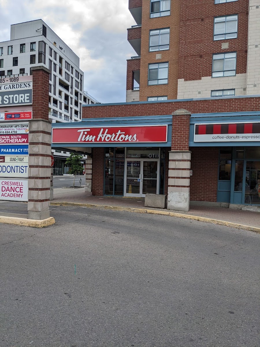 Tim Horton's 1089 Kingston Road