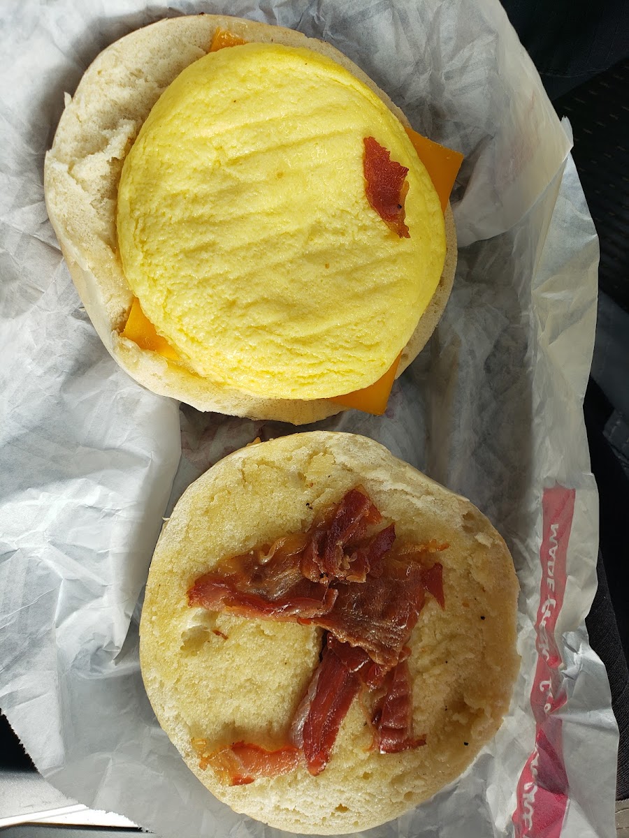 Tim Hortons 900 Dundas St W