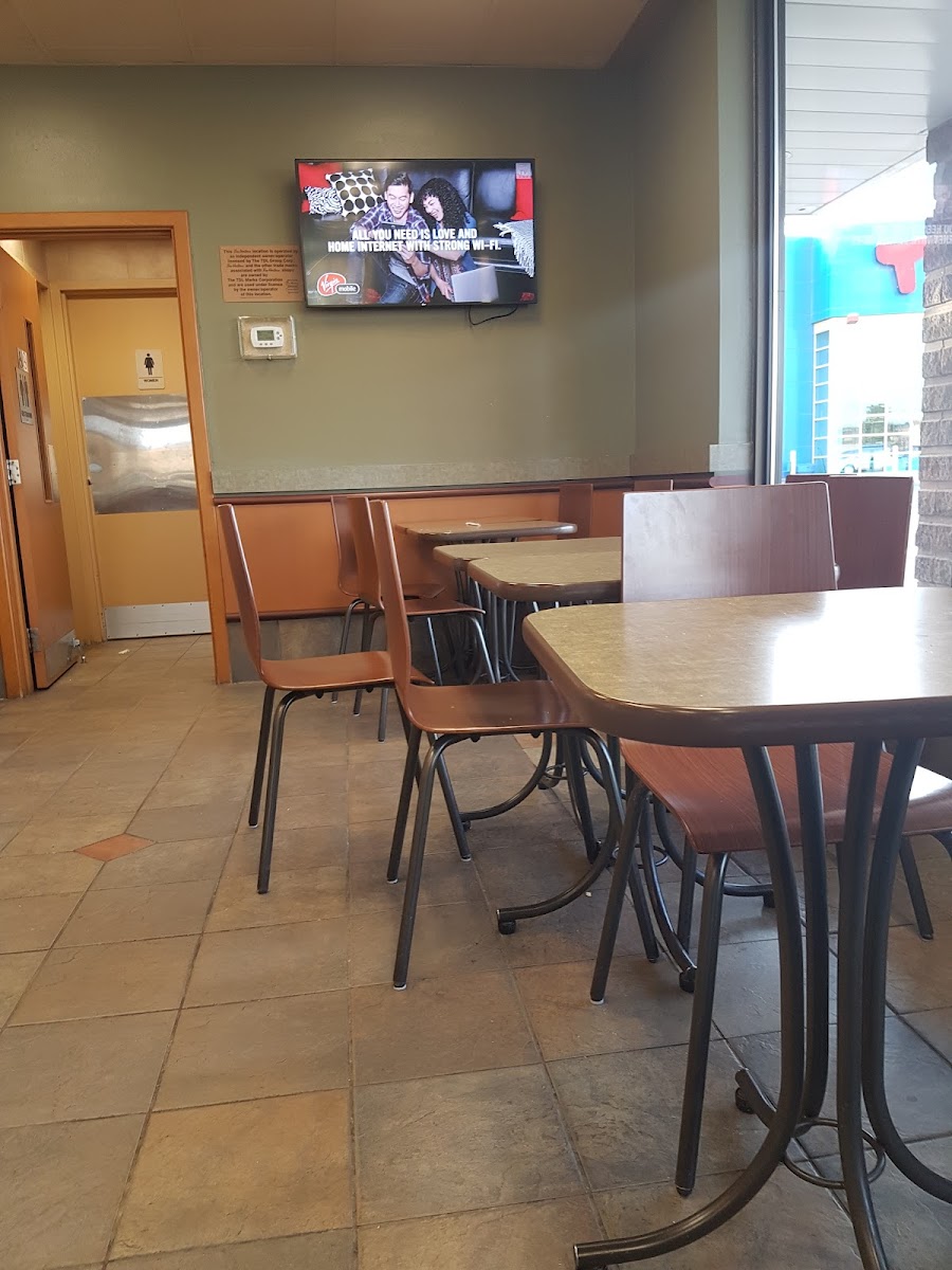 Tim Hortons 990 Upper Wentworth