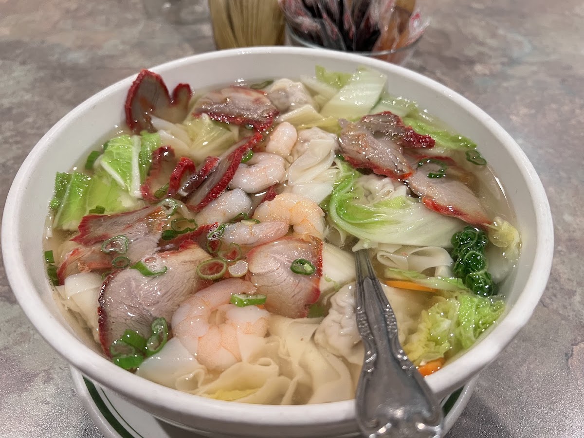 Tong's Wok 51st St. East