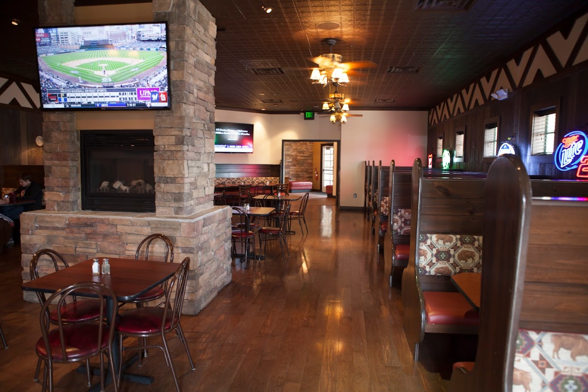 Wedgie’s Sports Bar