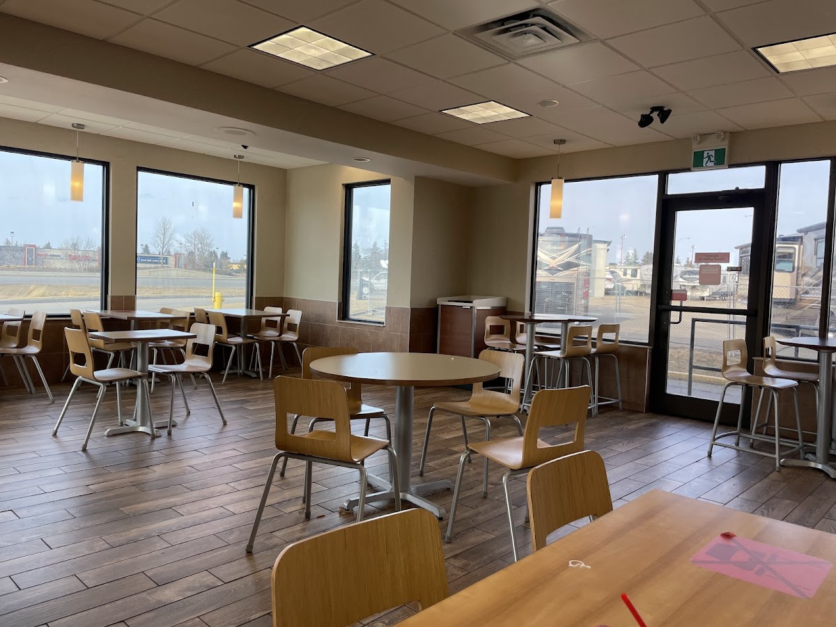 Wendy's 120 St. Mathews Avenue