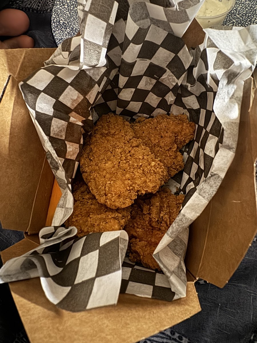 Wings n' Things Oshawa