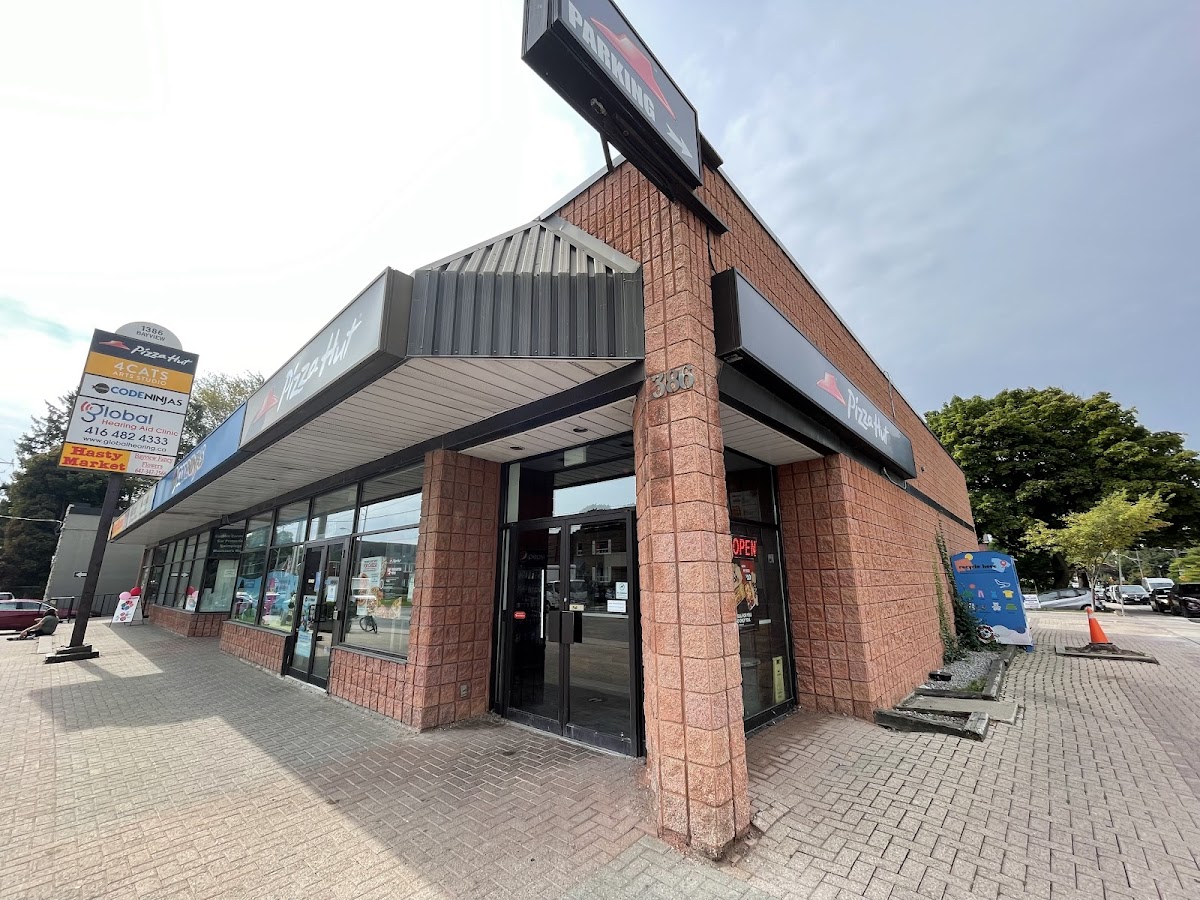 Wingstreet only at Pizza Hut 1386 Bayview Avenue