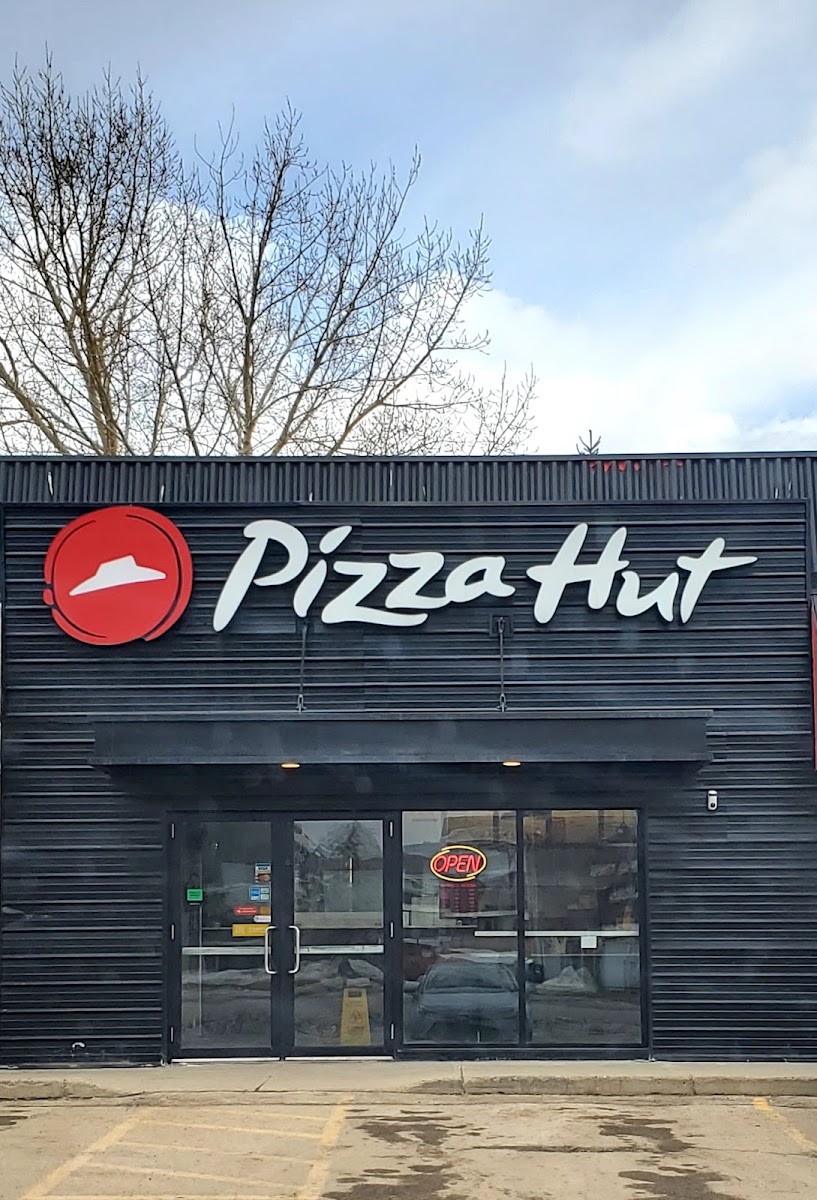 WingStreet only at Pizza Hut 414 Thickwood Blvd. , Fort McMurray